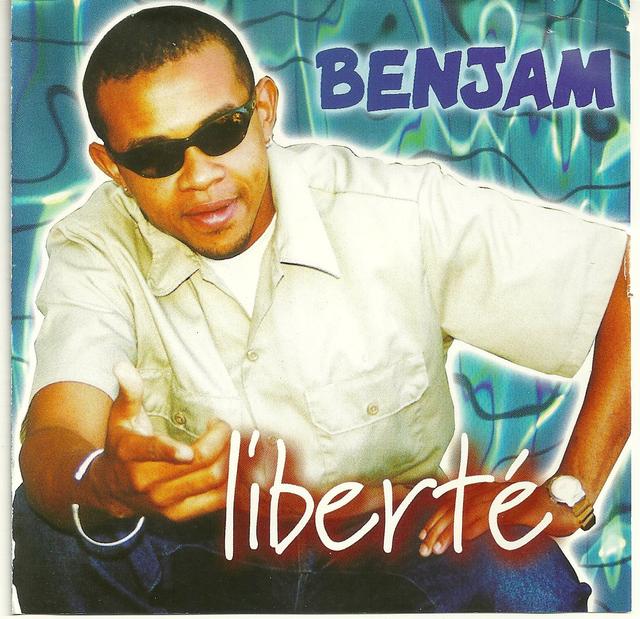 Album cover art for Liberté