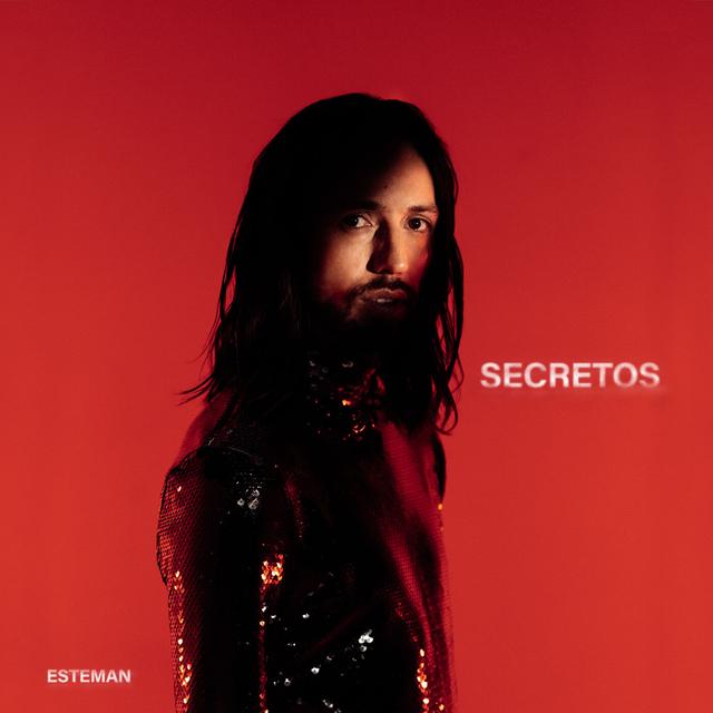 Album cover art for Secretos