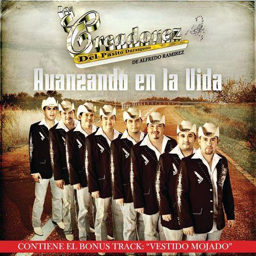 Album cover art for Avanzando En La Vida