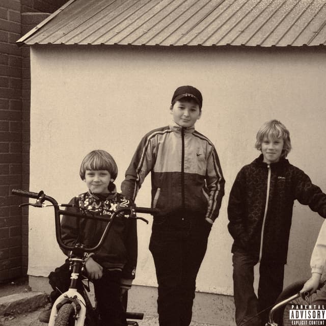 Album cover art for Двор