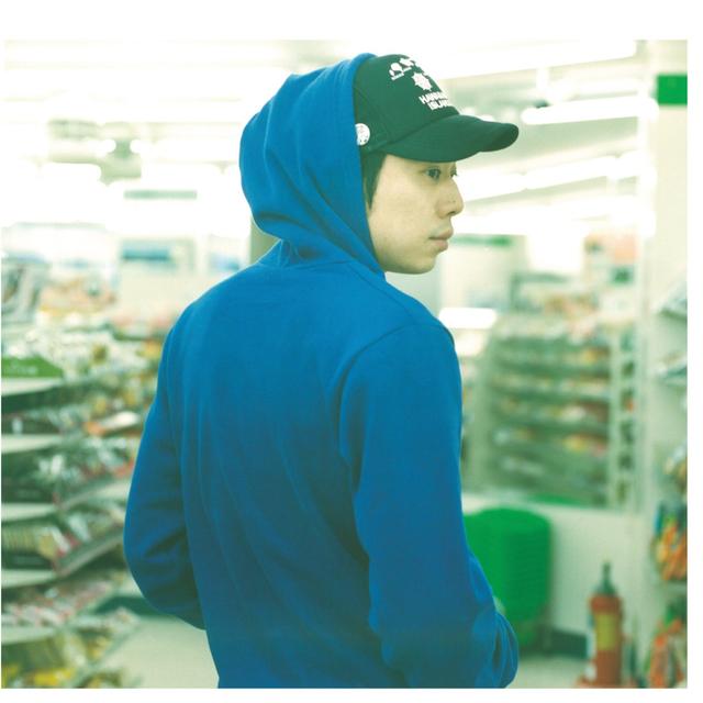 Album cover art for ラッキー