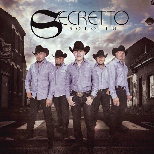 Album cover art for Solo Tu