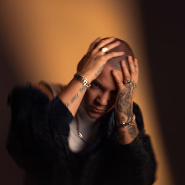 Album cover art for Et puis merde