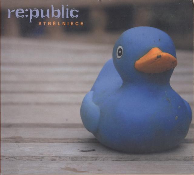 Album cover art for Strēlniece