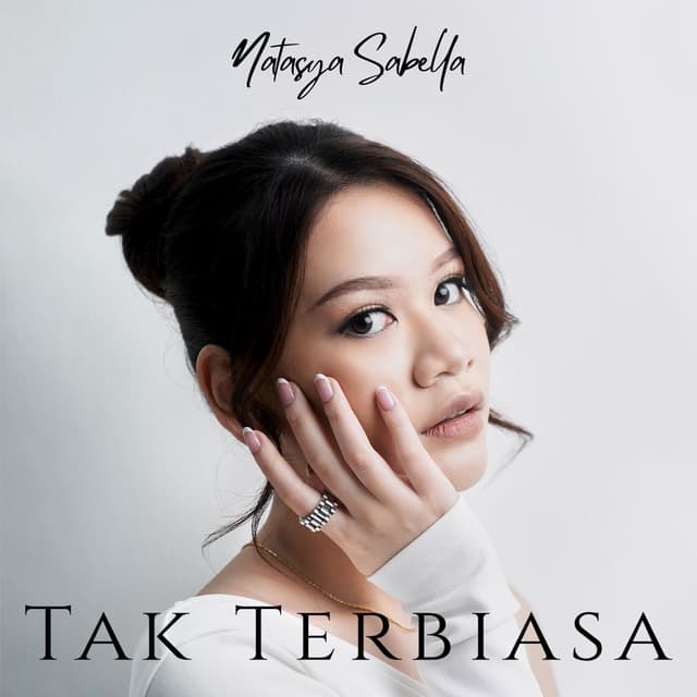 Album cover art for Tak Terbiasa