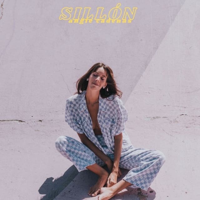 Album cover art for Sillón