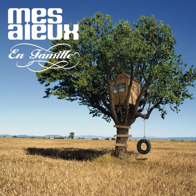 Album cover art for En Famille