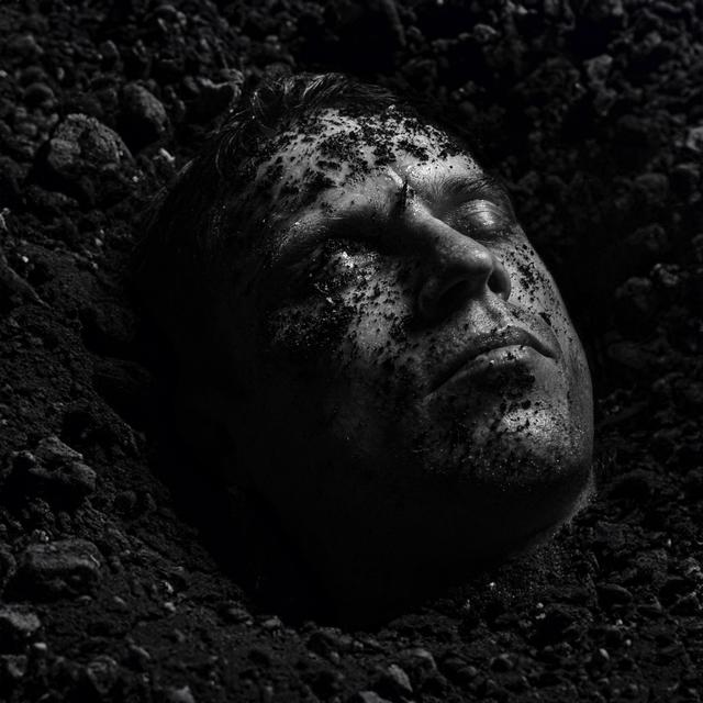 Album cover art for Чёрная земля