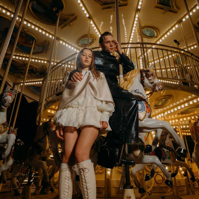 Album cover art for Силуэт (из к/ф «Алиса в Стране Чудес») - Single