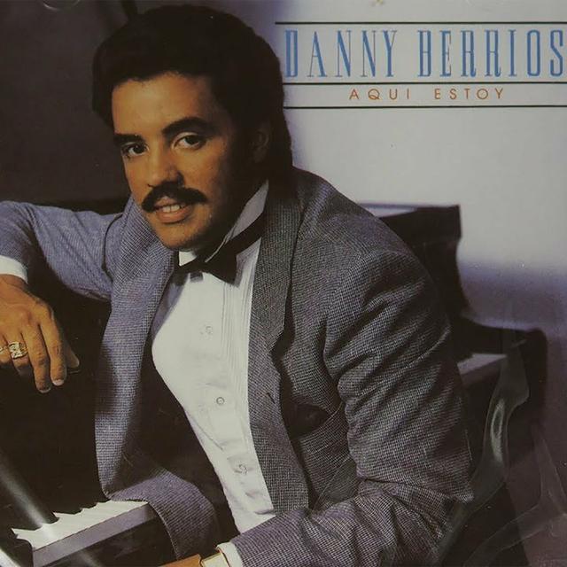 Album cover art for Aquí Estoy