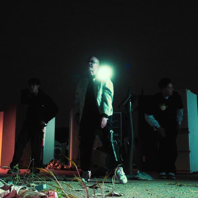 Album cover art for 꽂아넣어