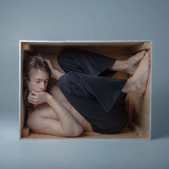 Album cover art for ХРУПКИЙ ГРУЗ