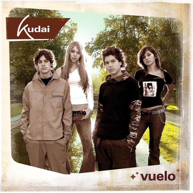 Album cover art for Vuelo