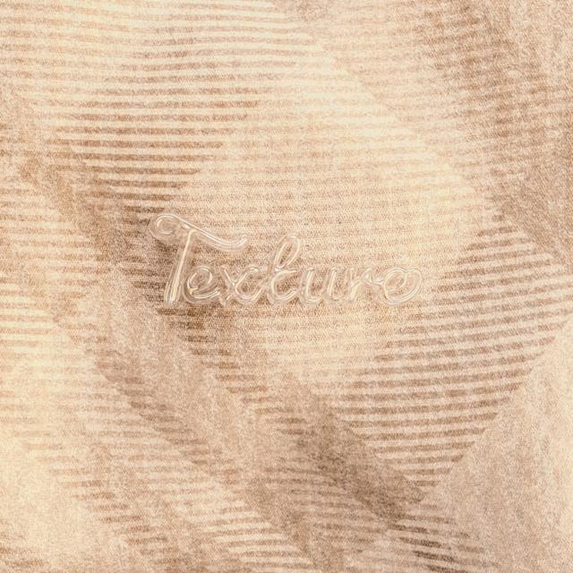 Album cover art for too late to love you