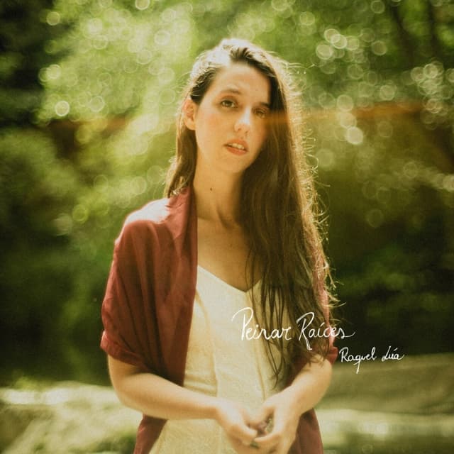 Album cover art for Peinar Raíces