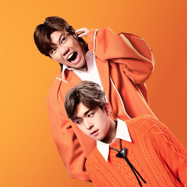 Album cover art for I身I世