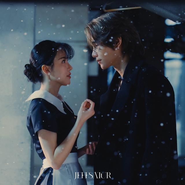 Album cover art for ของขวัญปีใหม่ (Golden Night)