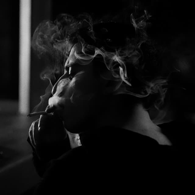 Album cover art for iyi hatırla beni