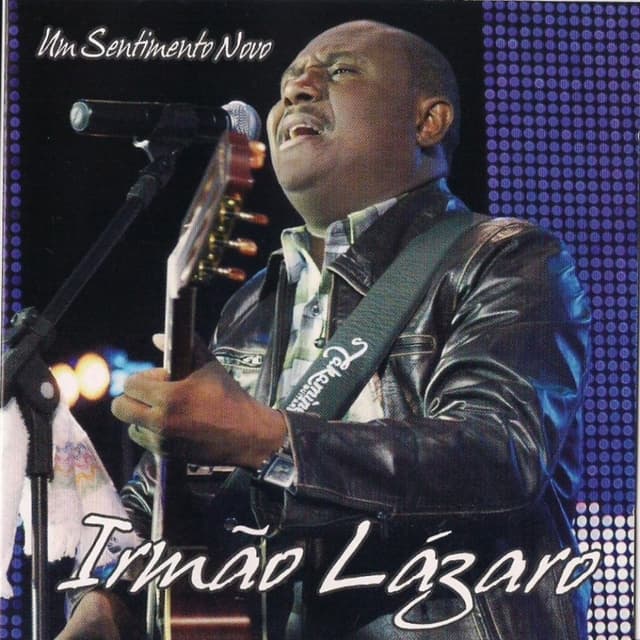 Album cover art for Um Sentimento Novo
