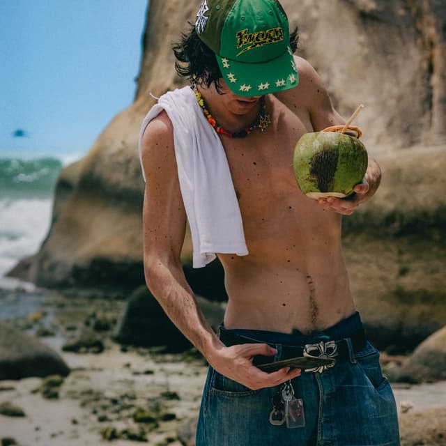 Album cover art for LA VACANZA