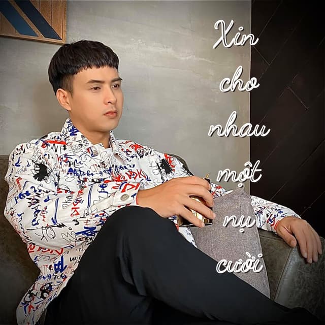 Album cover art for Xin cho nhau một nụ cười