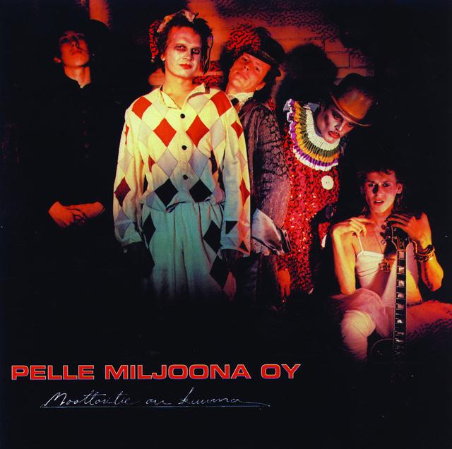 Album cover art for Moottoritie on kuuma