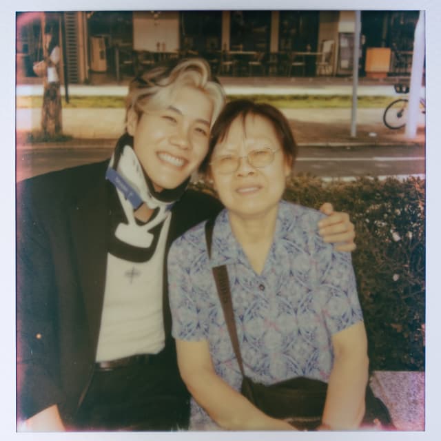 Album cover art for 告別式