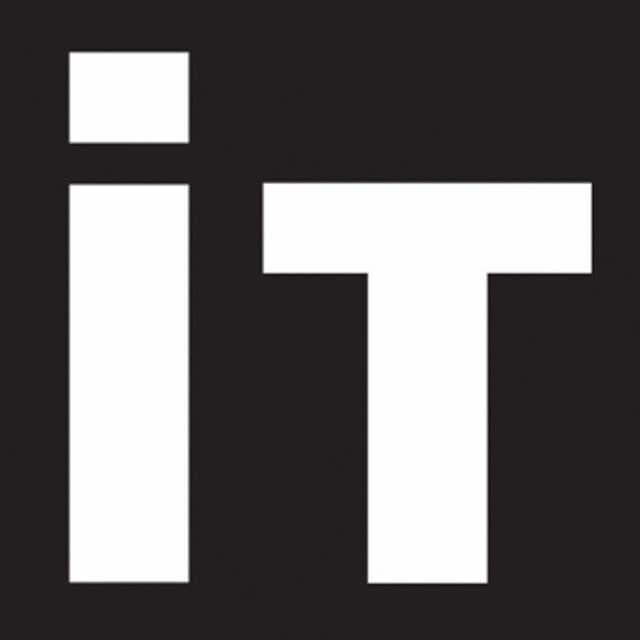 Album cover art for İt