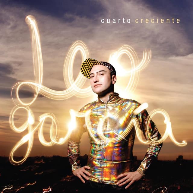 Album cover art for Cuarto Creciente