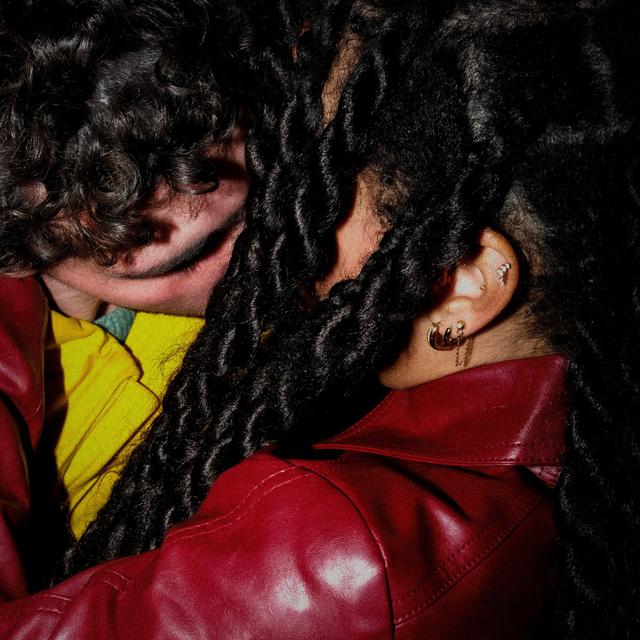 Album cover art for Bisou sur la bouche