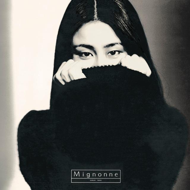 Album cover art for MIGNONNE