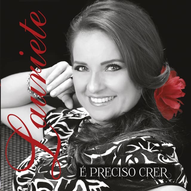 Album cover art for É Preciso Crer
