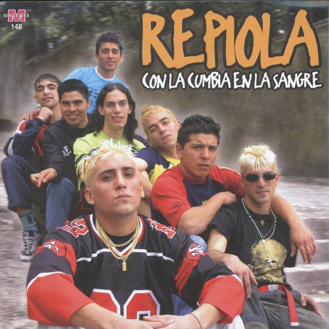 Album cover art for Con La Cumbia En La Sangre