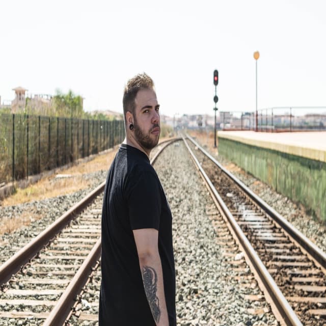 Album cover art for Bajo Presión