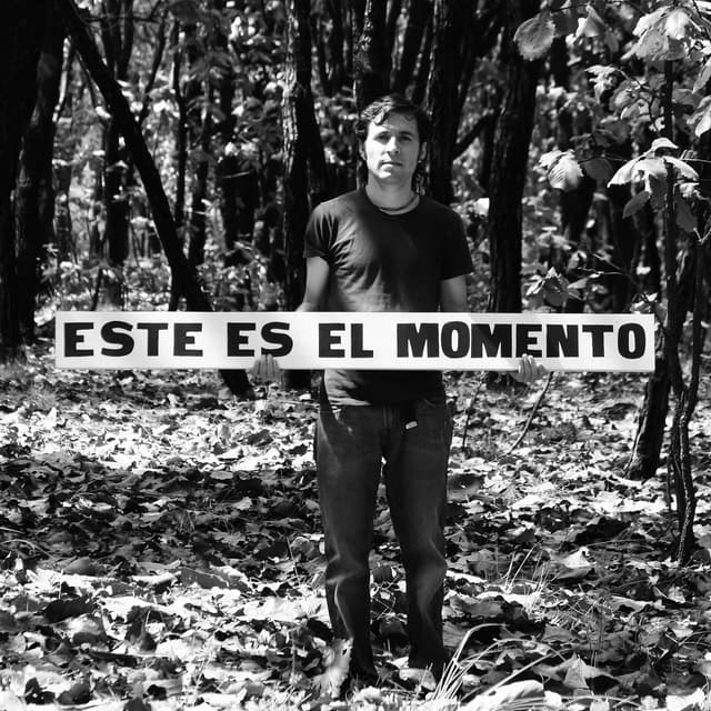 Album cover art for Este es el momento