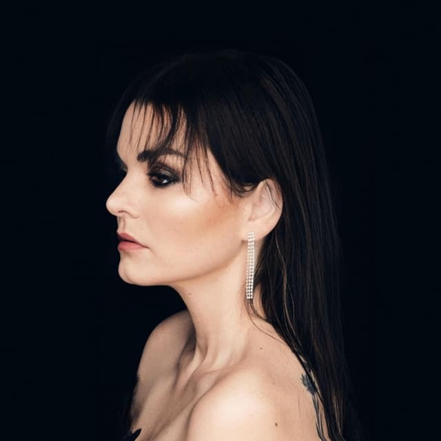 Album cover art for Ēnā
