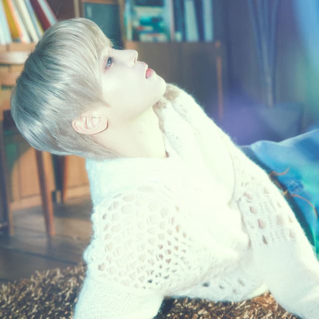 Album cover art for DAYDREAM