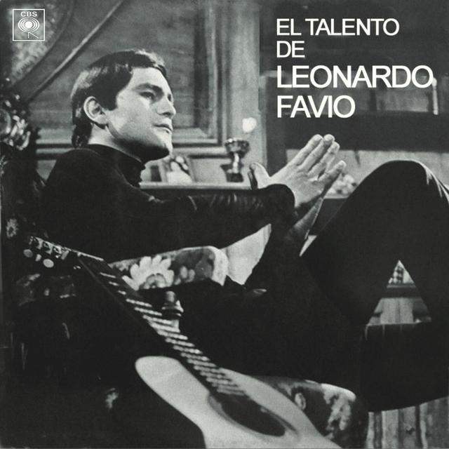 Album cover art for El Talento de Leonardo Favio