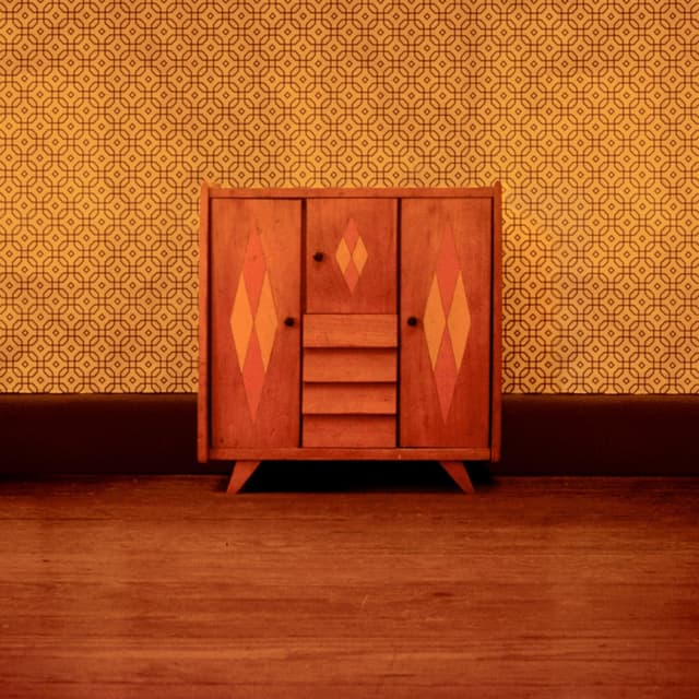 Album cover art for El placard