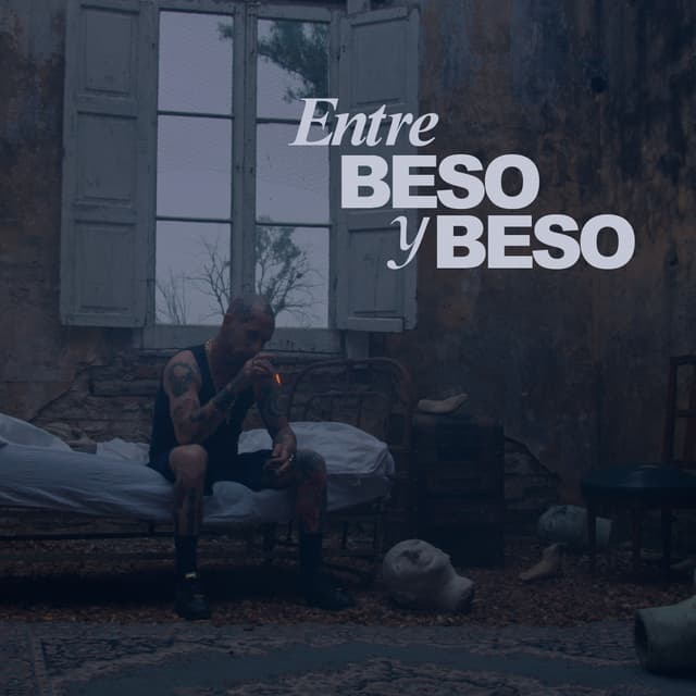 Album cover art for Entre Beso y Beso