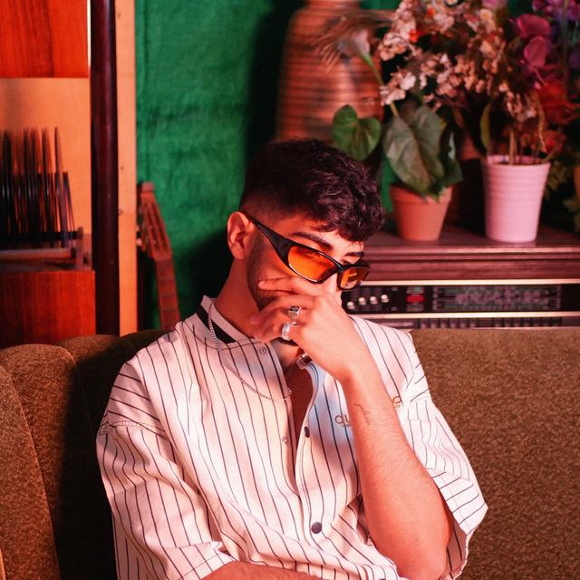 Album cover art for Ağlama Partisi