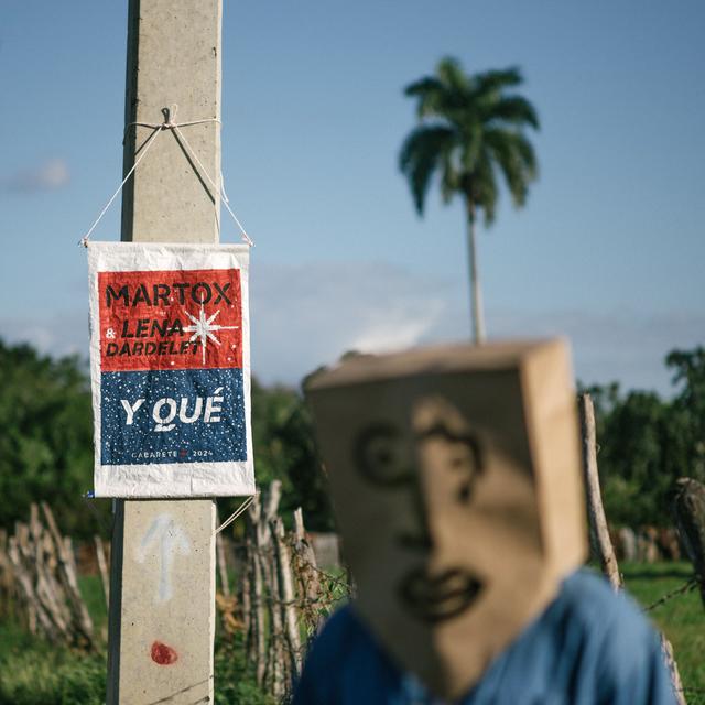 Album cover art for Y Qué