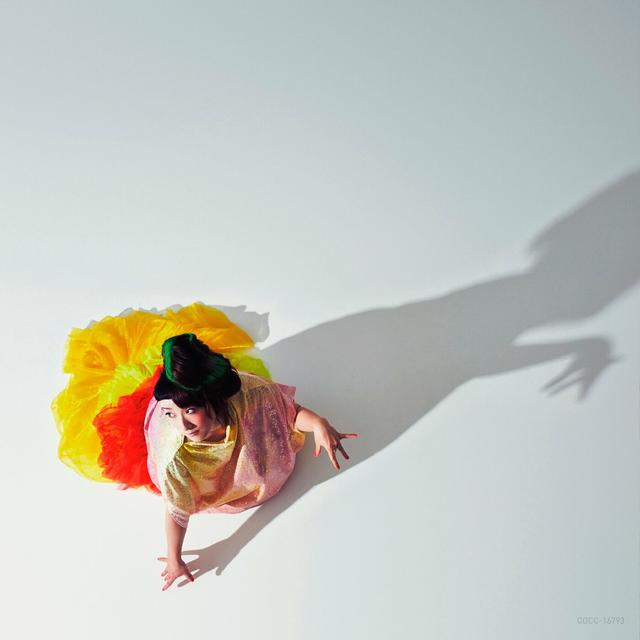 Album cover art for ココ