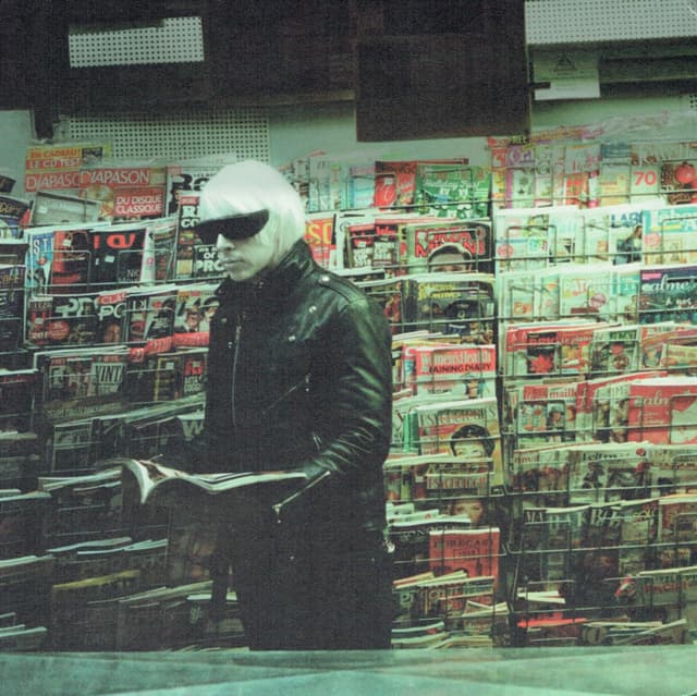 Album cover art for Modern Mirror
