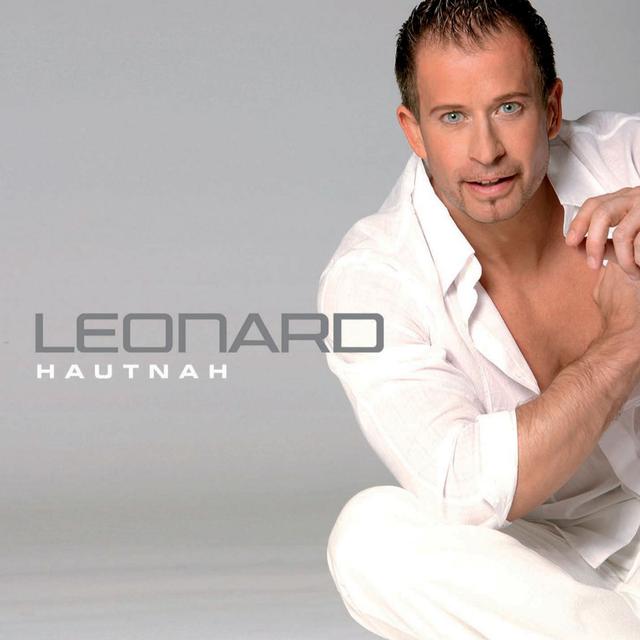 Album cover art for Hautnah