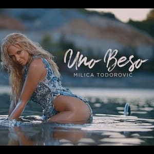 Album cover art for Uno Beso