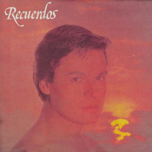 Album cover art for Recuerdos