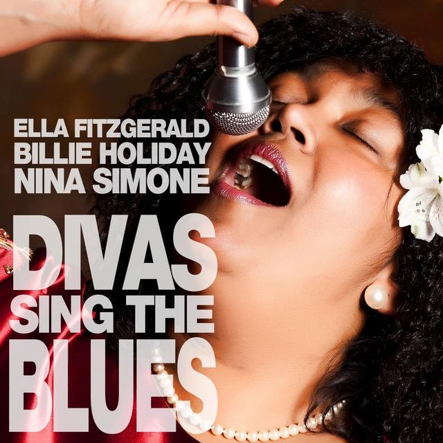 Album cover art for Divas Sing The Blues (2010)