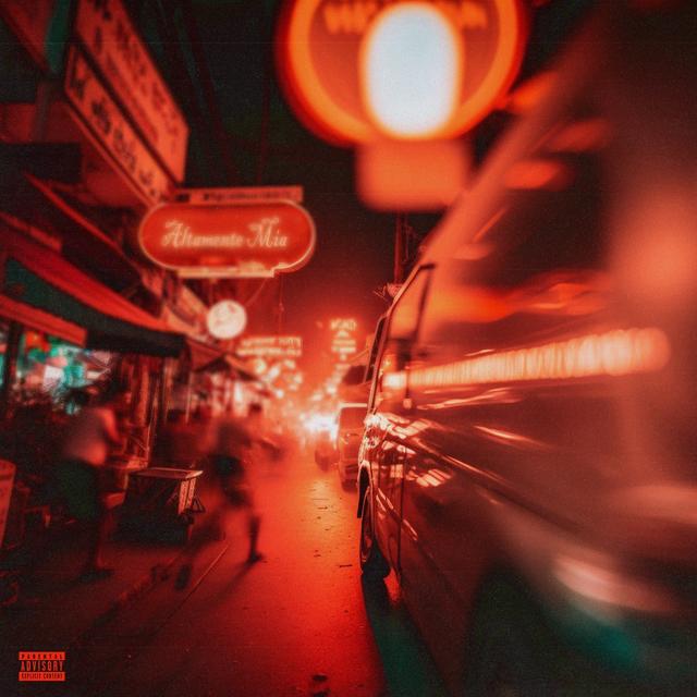 Album cover art for Altamente Mia
