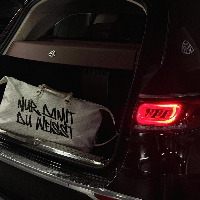 Album cover art for NUR DAMIT DU WEISST